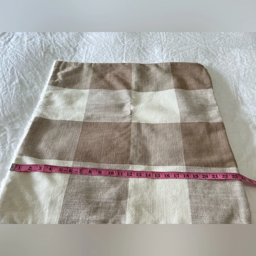 Pottery Barn | Bryce Sherpa Pillow Cover Neutral Buffalo Check EUC
